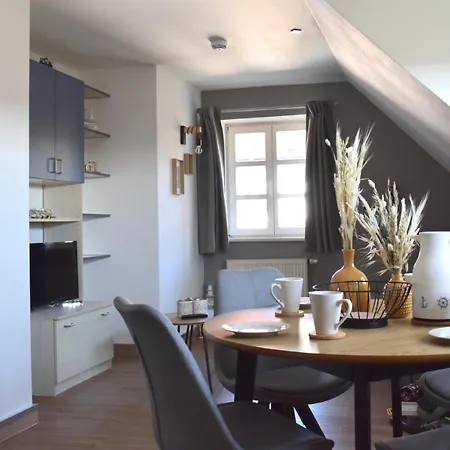 Apartment Schöne 54qm 2 1-4 Personen An Der Kreptitzer Heide Auf Rügen - Wandern Fahrradfahren Und Dranske