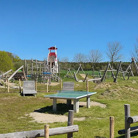 Appartement Schoene 54qm 2 1-4 Personen An Der Kreptitzer Heide Auf Ruegen - Wandern Fahrradfahren Und Bakenberg B13 *