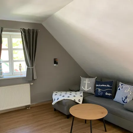 Appartement Schoene 54qm 2 1-4 Personen An Der Kreptitzer Heide Auf Ruegen - Wandern Fahrradfahren Und Bakenberg B13 *