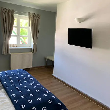 Appartement Schoene 54qm 2 1-4 Personen An Der Kreptitzer Heide Auf Ruegen - Wandern Fahrradfahren Und Bakenberg B13 Dranske